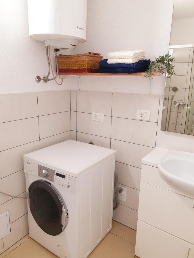 Apartment Ognissanti 1 - Free Parking Копер Экстерьер фото